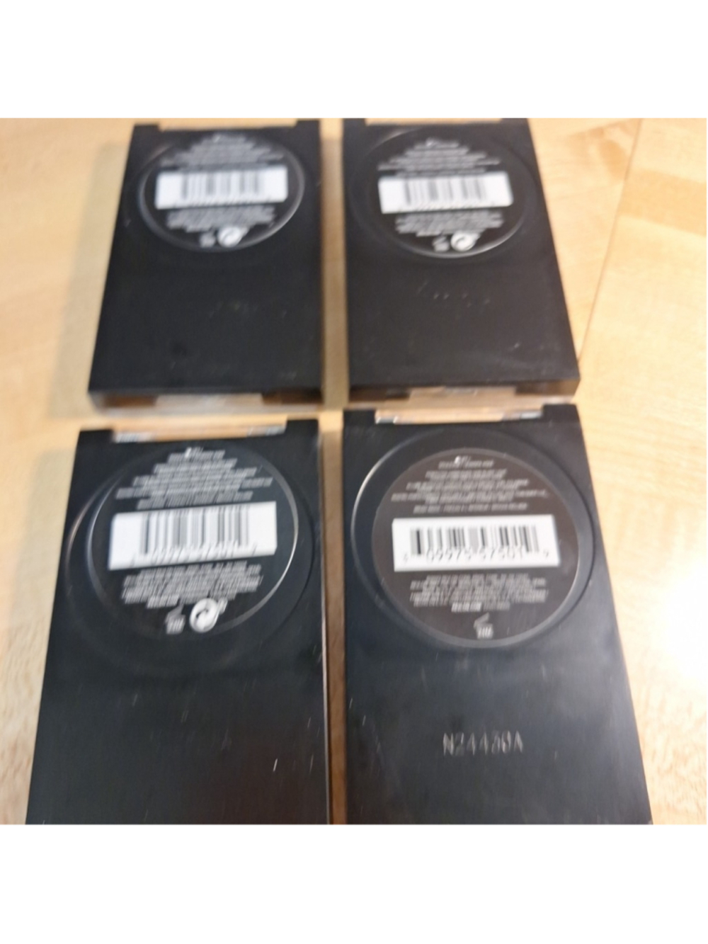 Lot Of 4 Revlon PhotoReady Finisher Pressed Powder 001 Translucent NEW Makeup - Picture 3 of 4